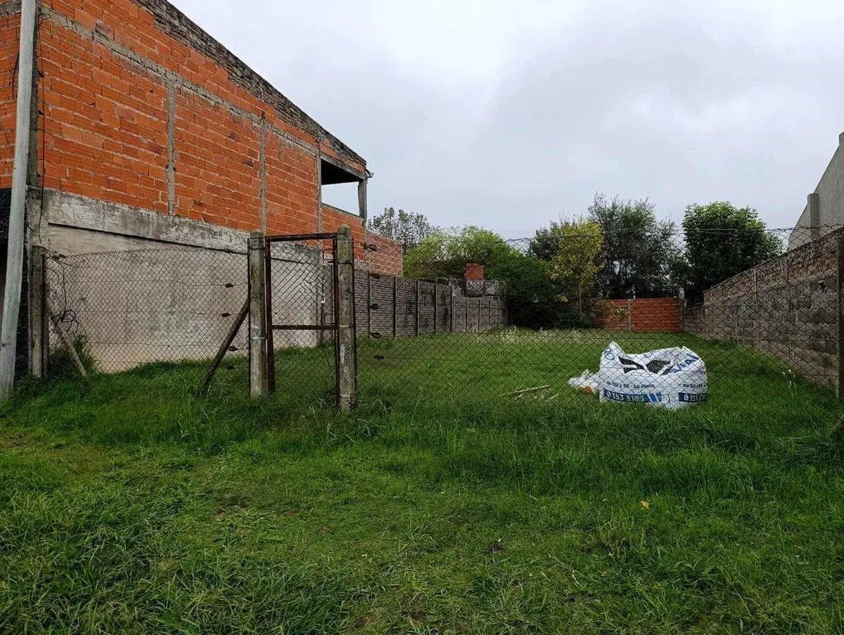 LOTE EN VENTA LA PLATA VILLA ELVIRA 3