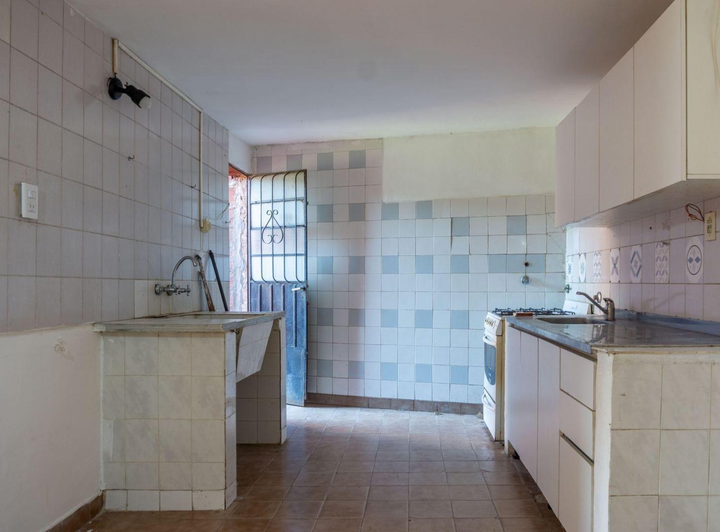 Foto de DUPLEX EN VENTA LOS HORNOS 2 DORMITORIOS, imagen 2