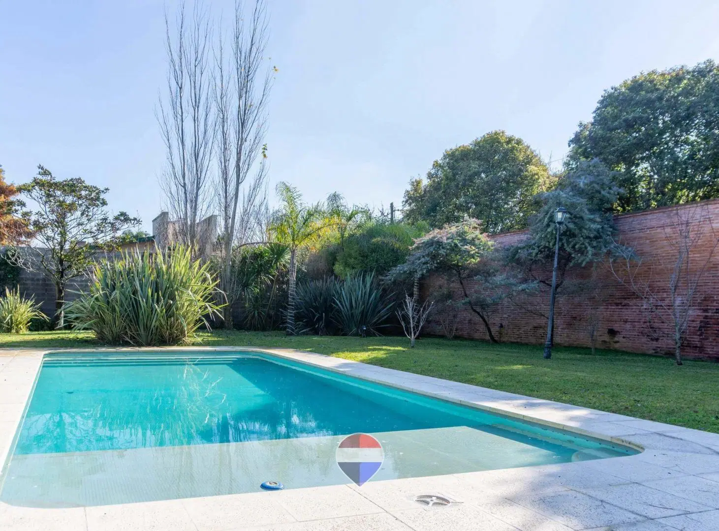 CASA EN VENTA GONNET ENTRE CAMINOS 2