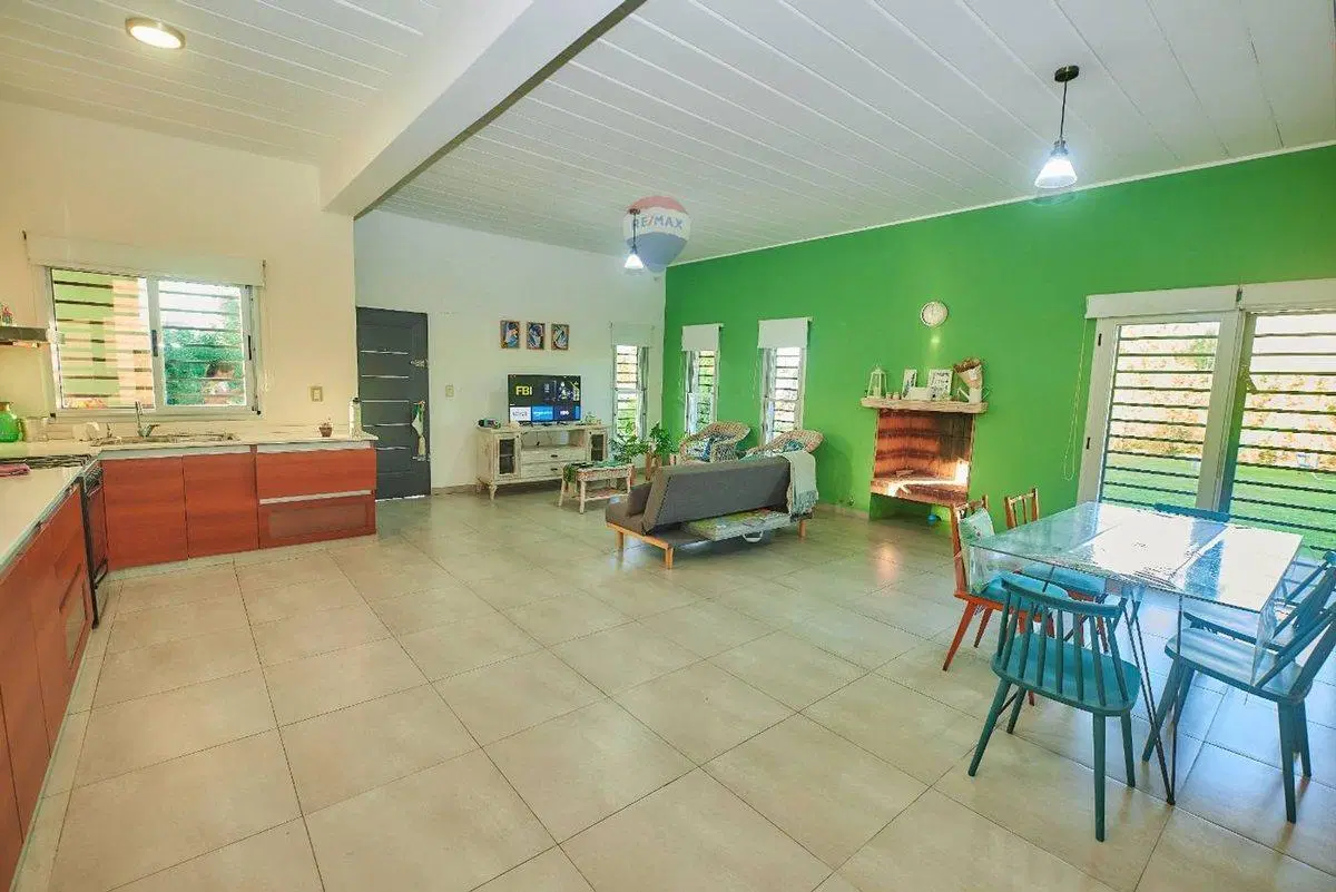 CASA EN VENTA FLORENCIO VARELA APTO CRÉDITO 4