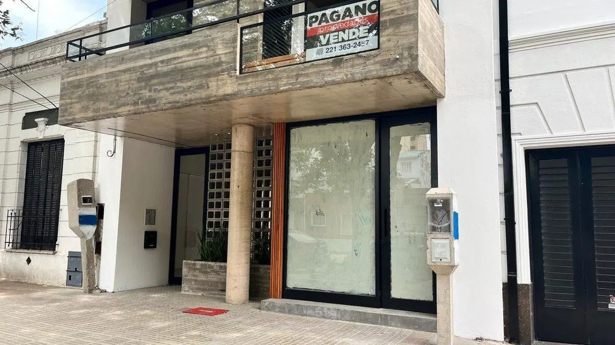 LOCAL EN VENTA LA PLATA 4
