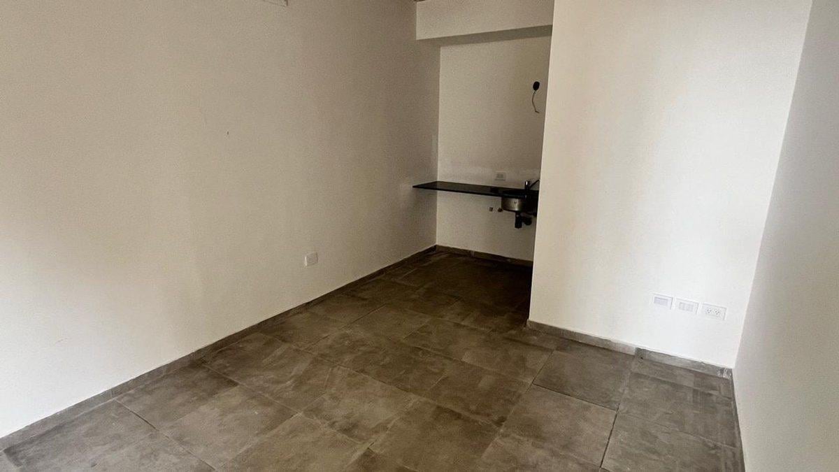 LOCAL EN VENTA LA PLATA