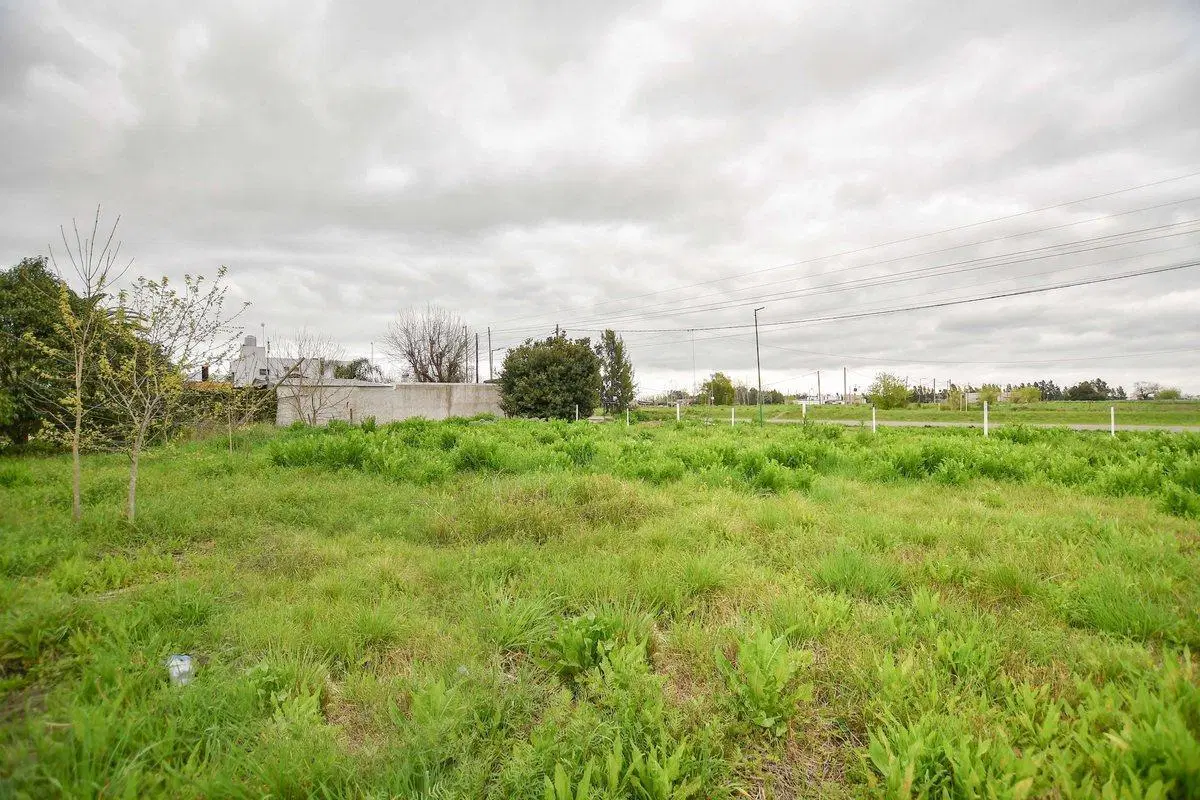 TERRENO EN VENTA LA PLATA 3