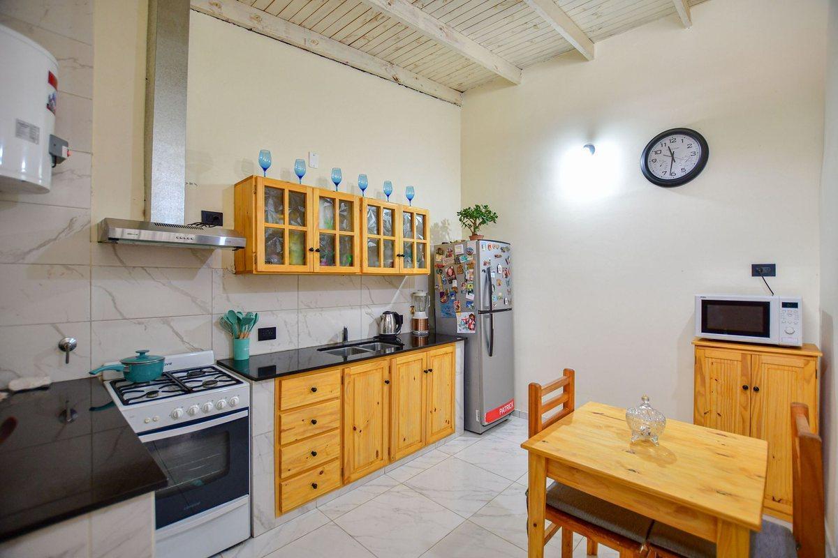 Foto de CASA EN VENTA GONNET, imagen 5