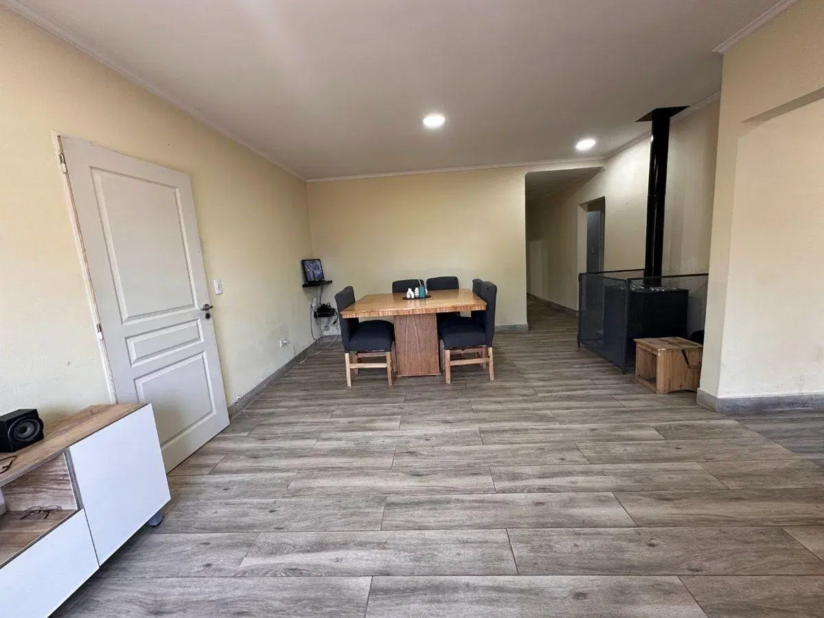 CASA EN VENTA F. VARELA 5 AMBIENTES APTA CREDITO 4