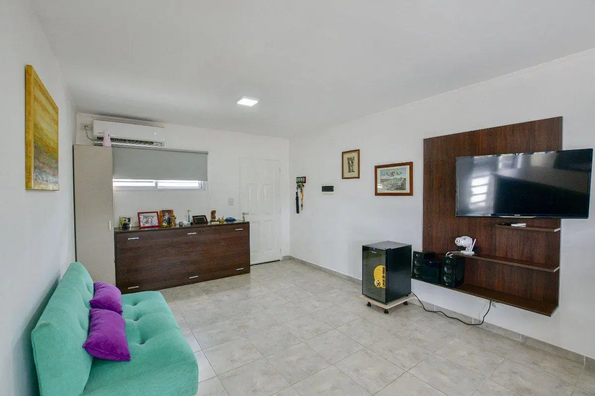 DEPARTAMENTO EN VENTA EN LA PLATA CON COCHERA 5