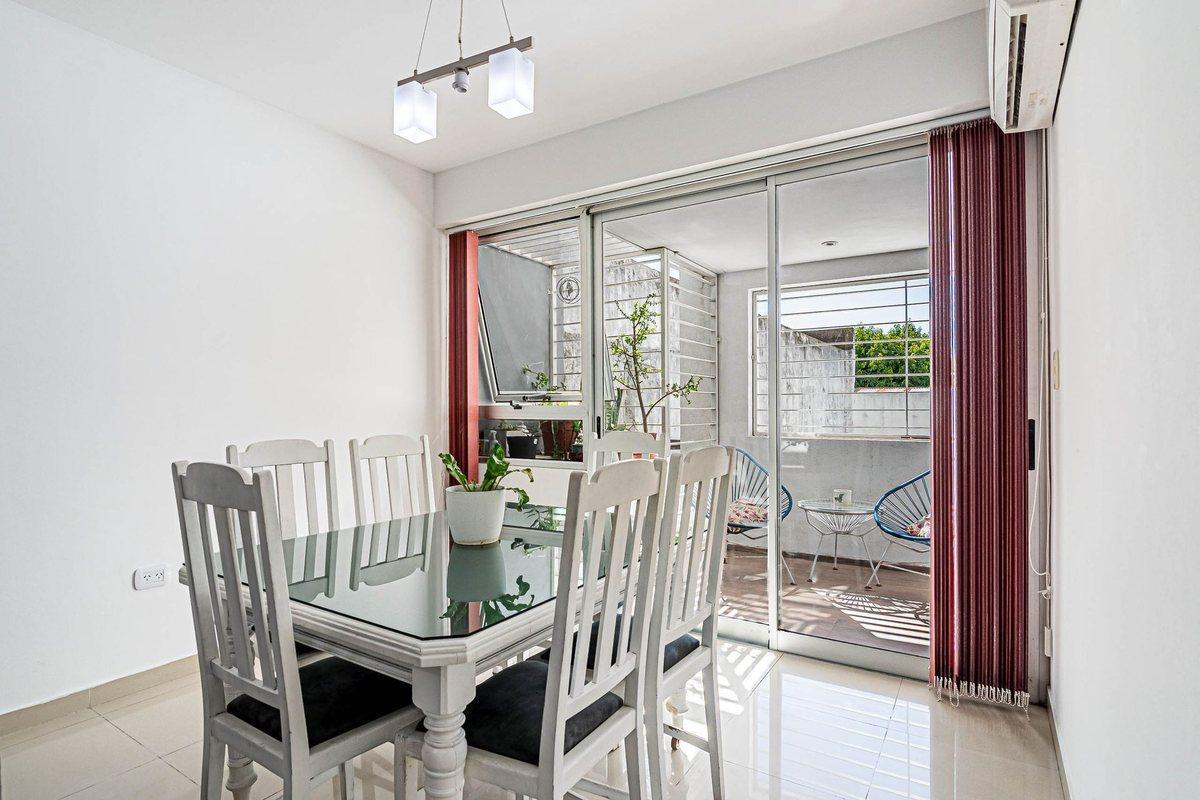 Departamento venta La Plata 2 dormitorios cochera