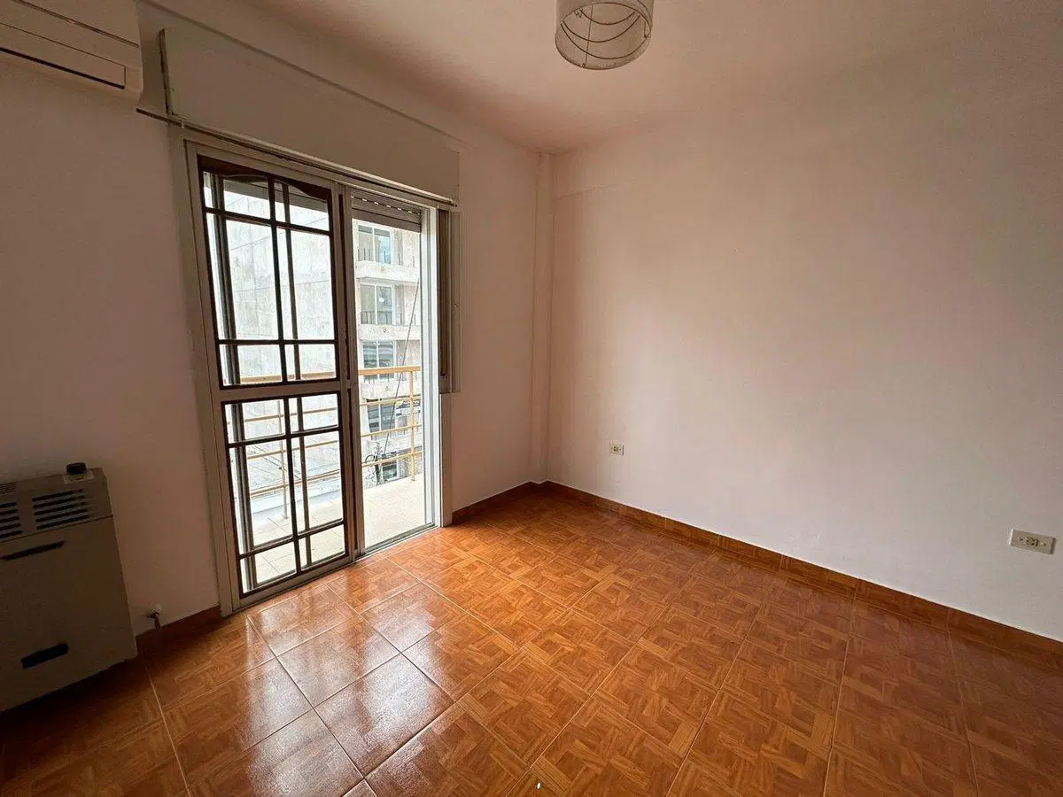 DEPARTAMENTO EN VENTA LA PLATA 1 DORMITORIO 4