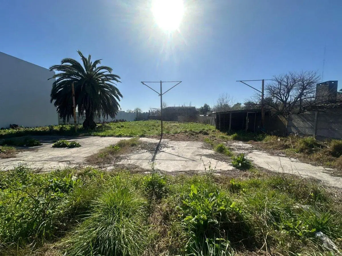 LOTE EN VENTA EN LA PLATA 5