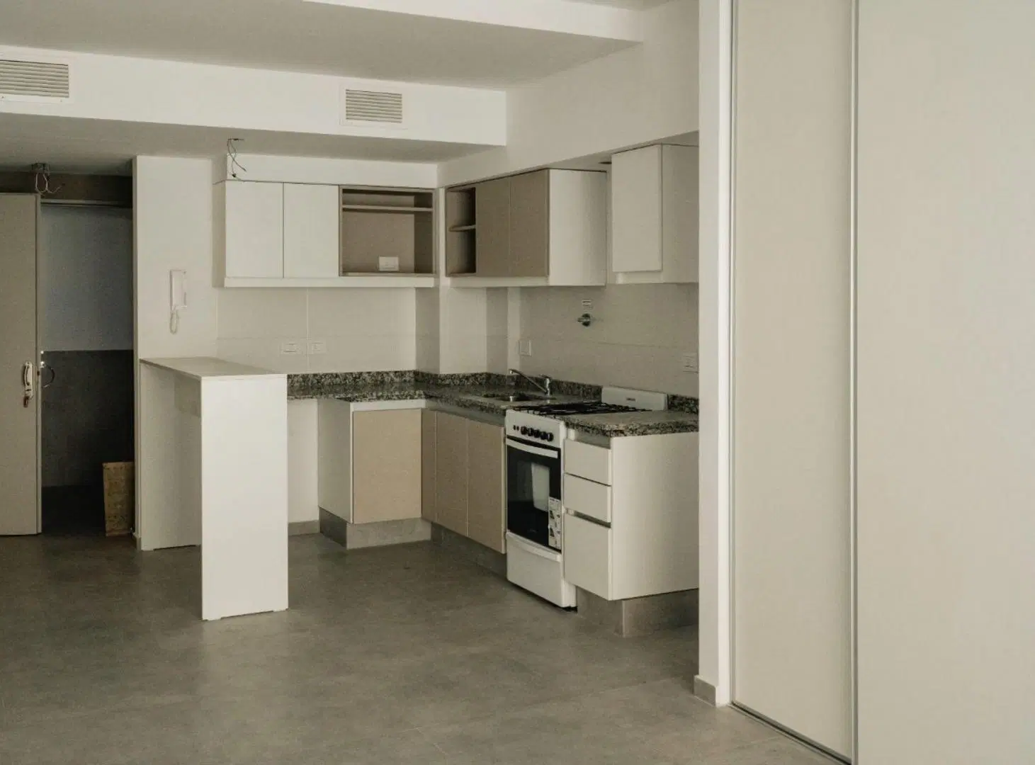 DEPARTAMENTO EN VENTA EN CABALLITO DE 1 AMBIENTE 4
