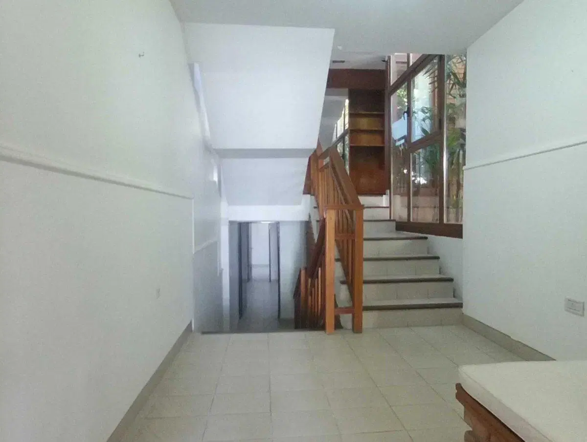 CASA VENTA LA PLATA 4 DORMITORIOS QUINCHO PILETA 5