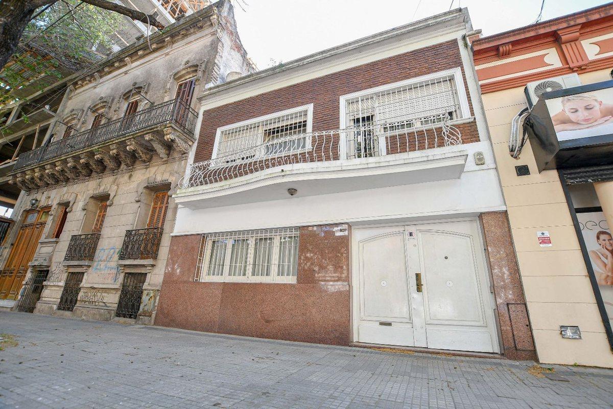CASA EN VENTA EN LA PLATA 160 m2