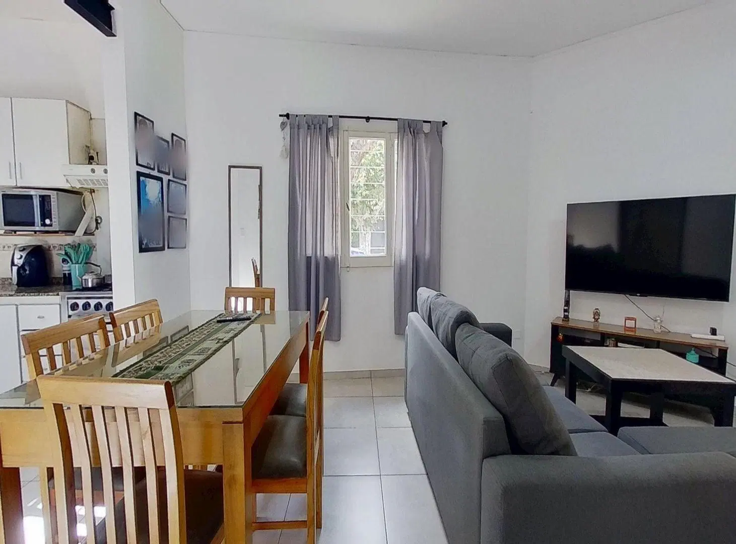 CASA EN VENTA QUILMES 3 DORMITORIOS PATIO 2