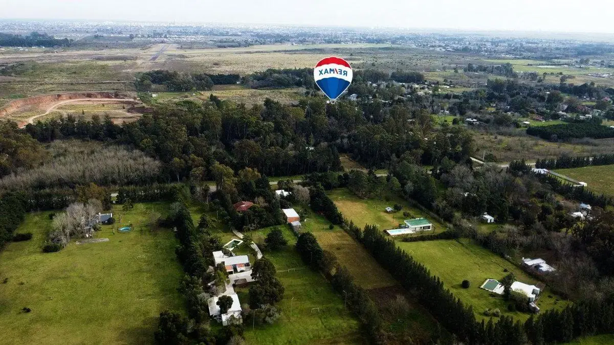 LOTE EN VENTA LA PLATA SICARDI 2