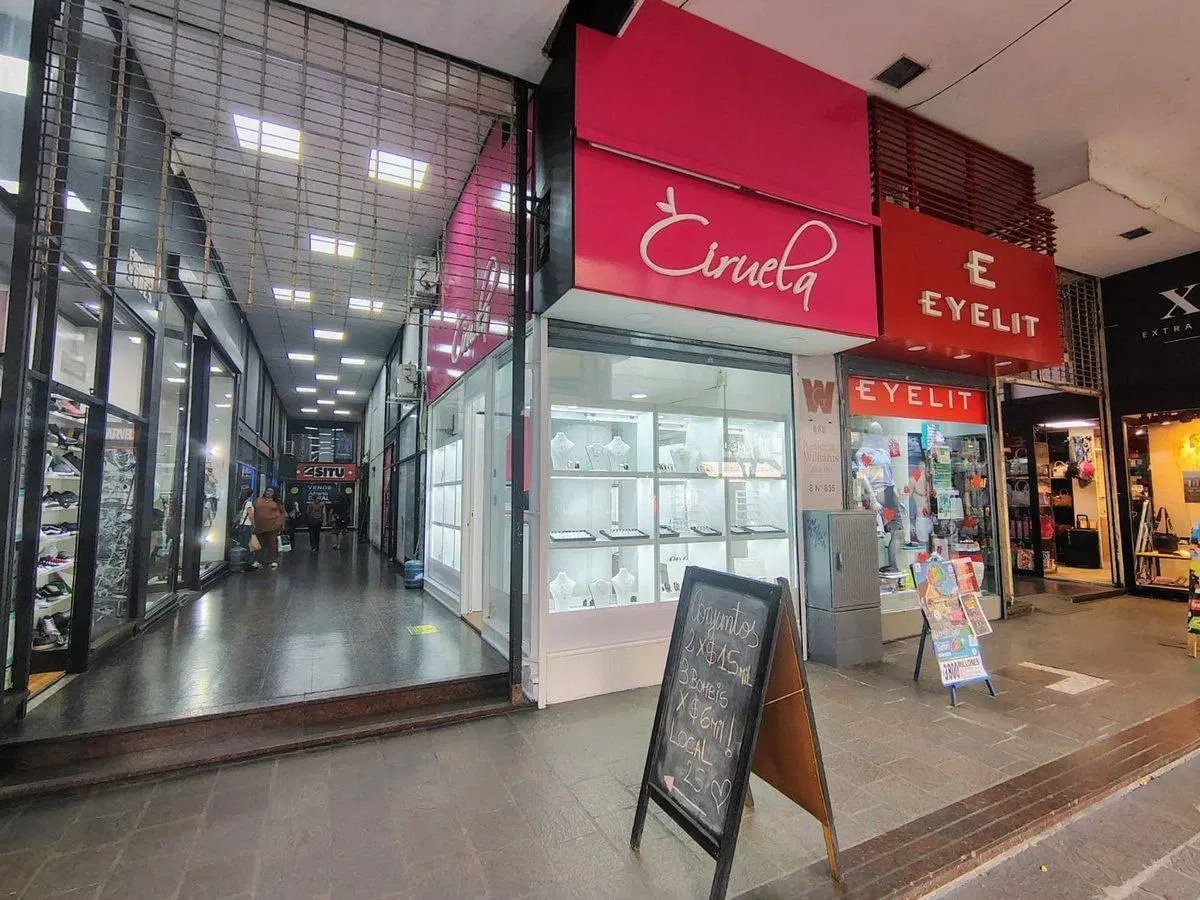 LOCAL EN VENTA EN LA PLATA CENTRO 4