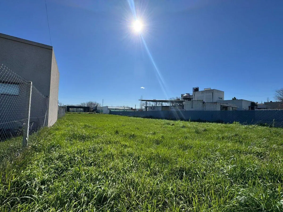 Lote venta City Bell Barrio La Chiquita 711 m2 3