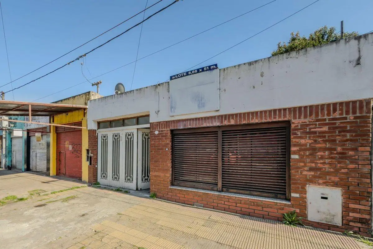 Casas en venta en Los Hornos 2 dormitorios 3