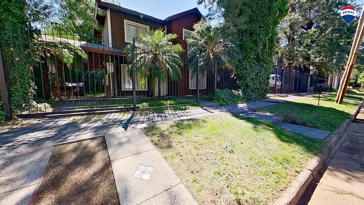 CASA DUPLEX VENTA QUILMES OESTE 5 AMBIENTES PARQUE 3