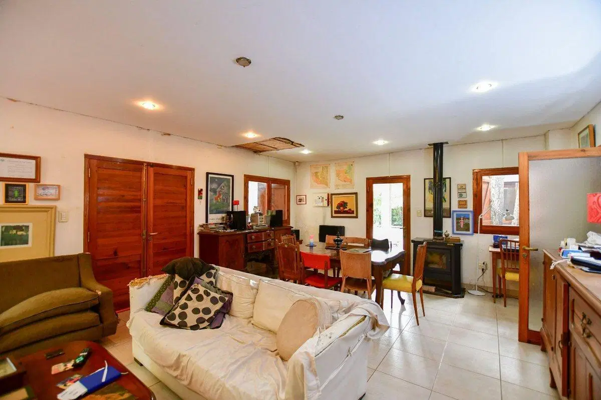CASA EN VENTA CITY BELL PARQUE PILETA 4
