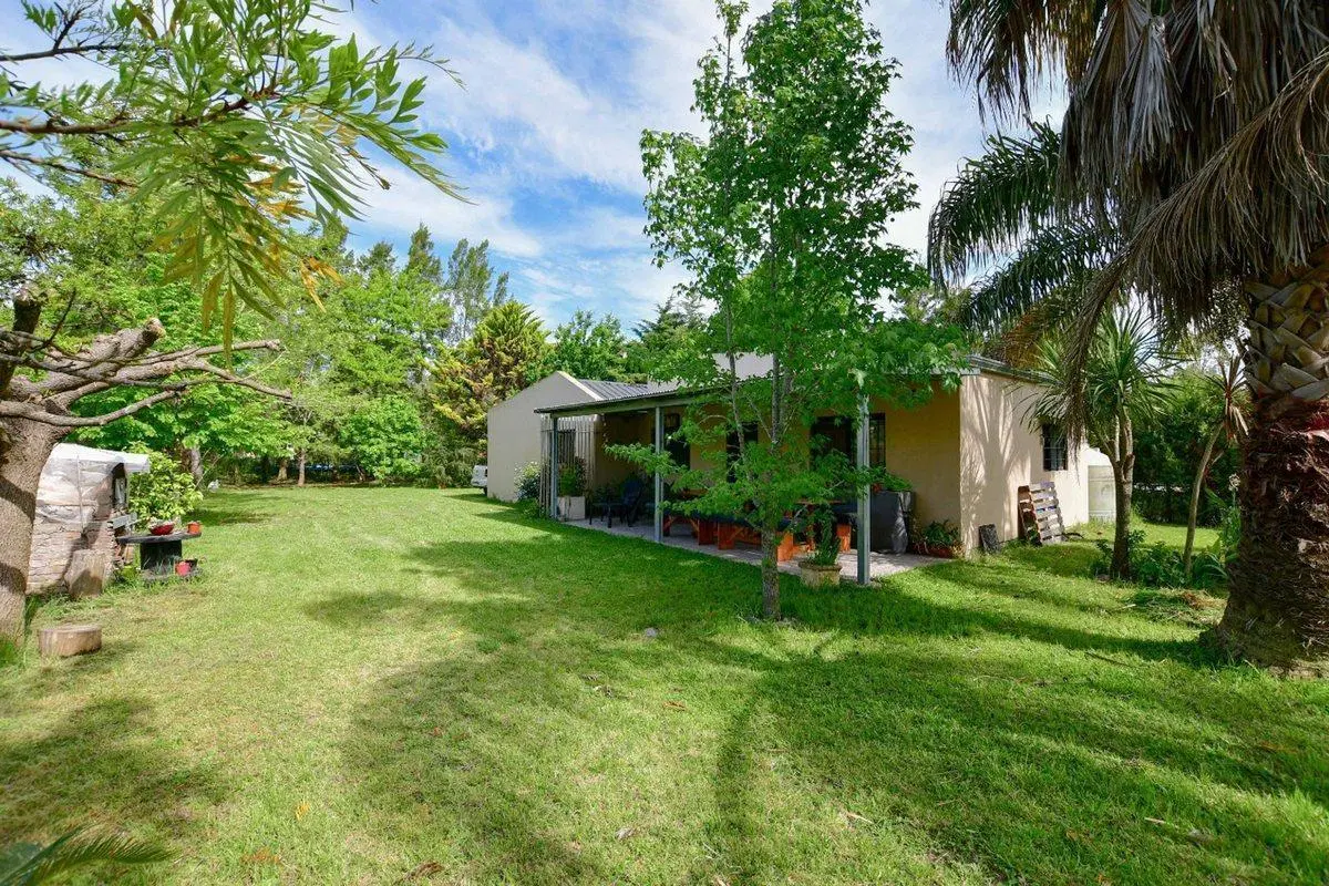 CASA VENTA LOS TALAS BERISSO 2 DORMITORIOS PILETA 4