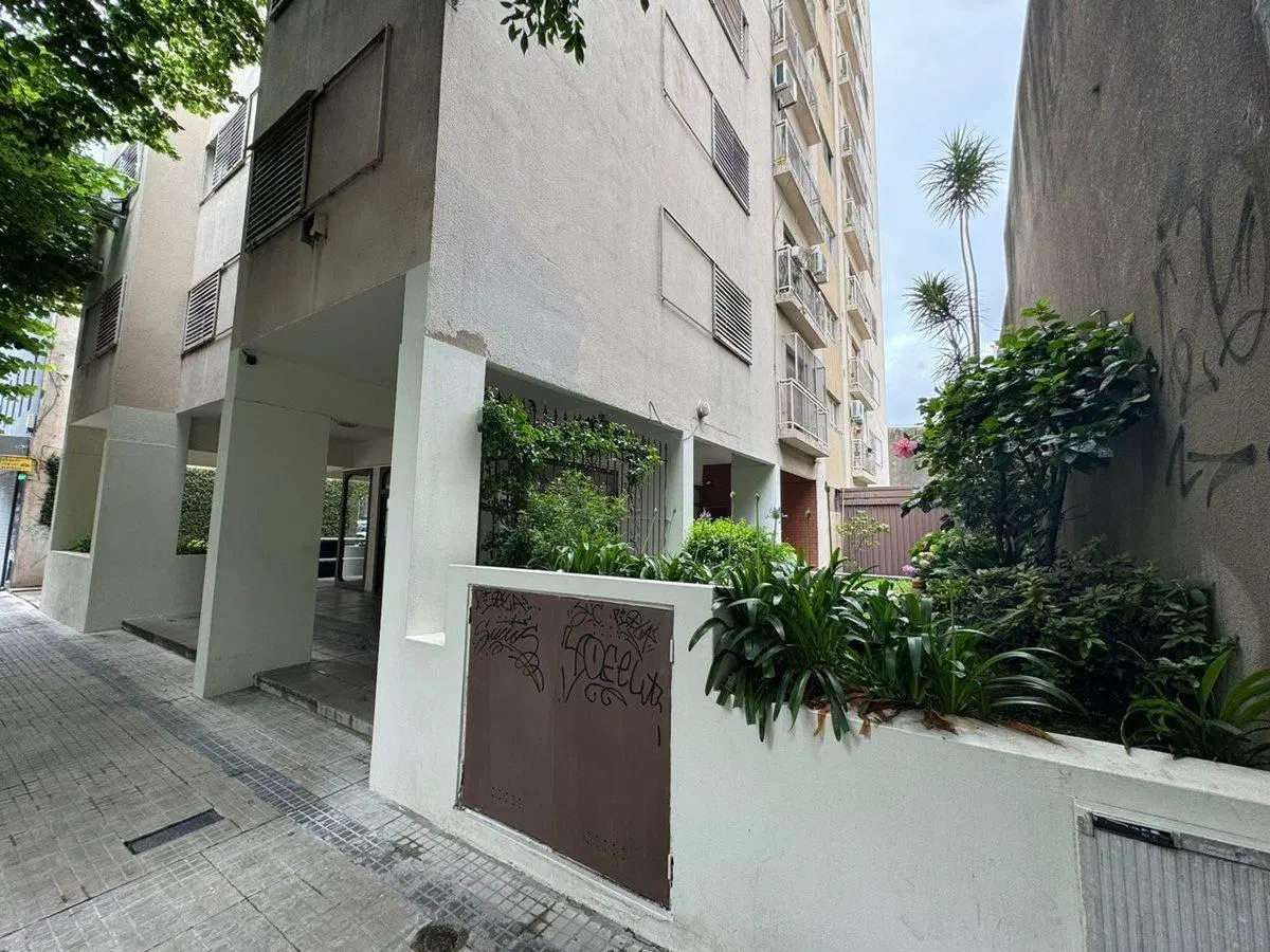 DEPARTAMENTO EN VENTA LA PLATA CENTRO 4