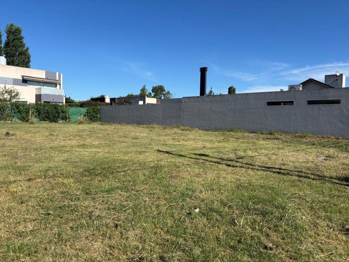 Lote en venta en City Bell