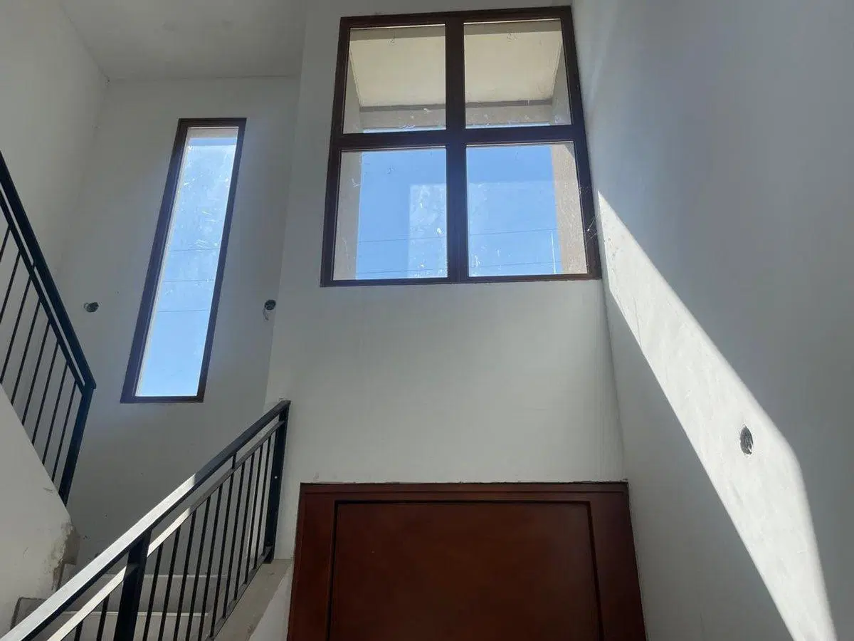 CASA EN VENTA CITY BELL 4 DORMITORIO PILETA 3
