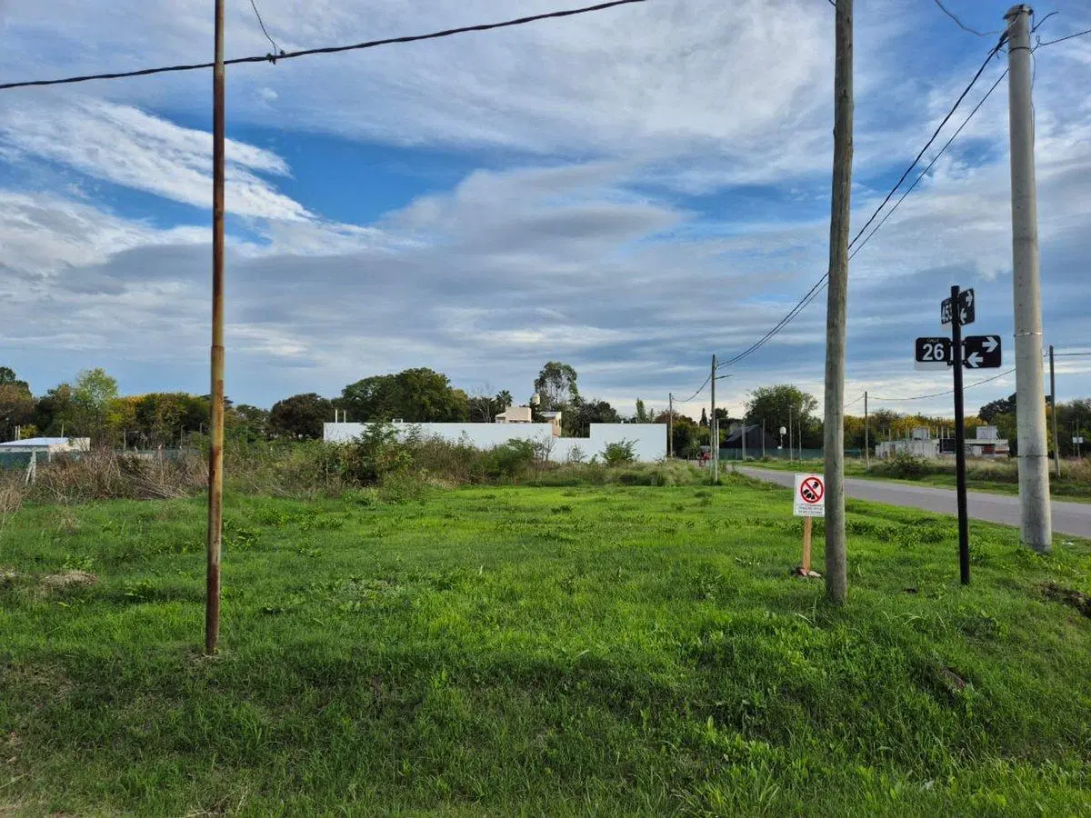 LOTE EN VENTA CITY BELL TACUARI 4