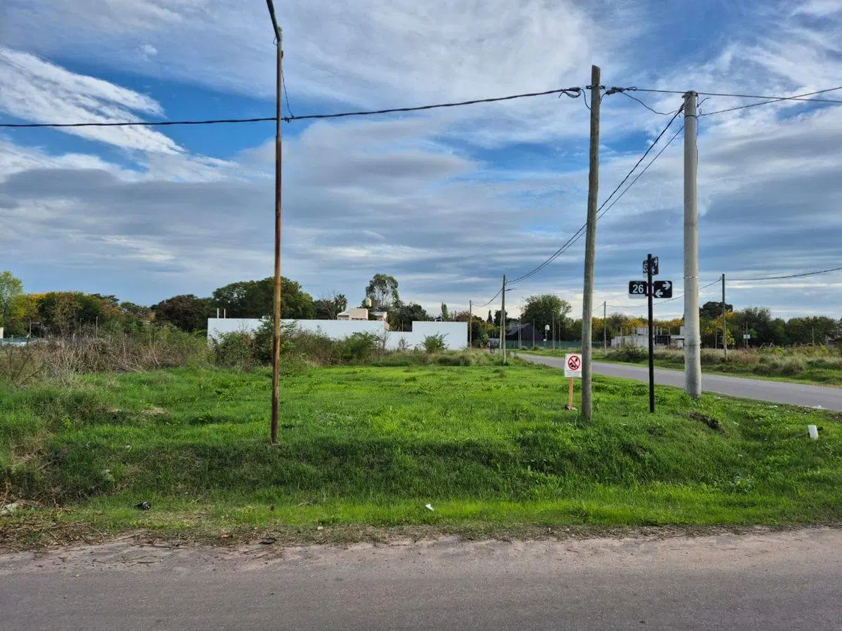 LOTE EN VENTA CITY BELL TACUARI 5