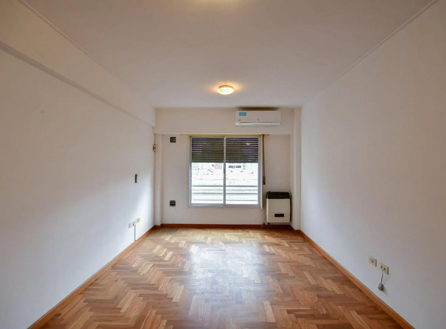 DEPARTAMENTO EN VENTA EN LA PLATA CON COCHERA 3