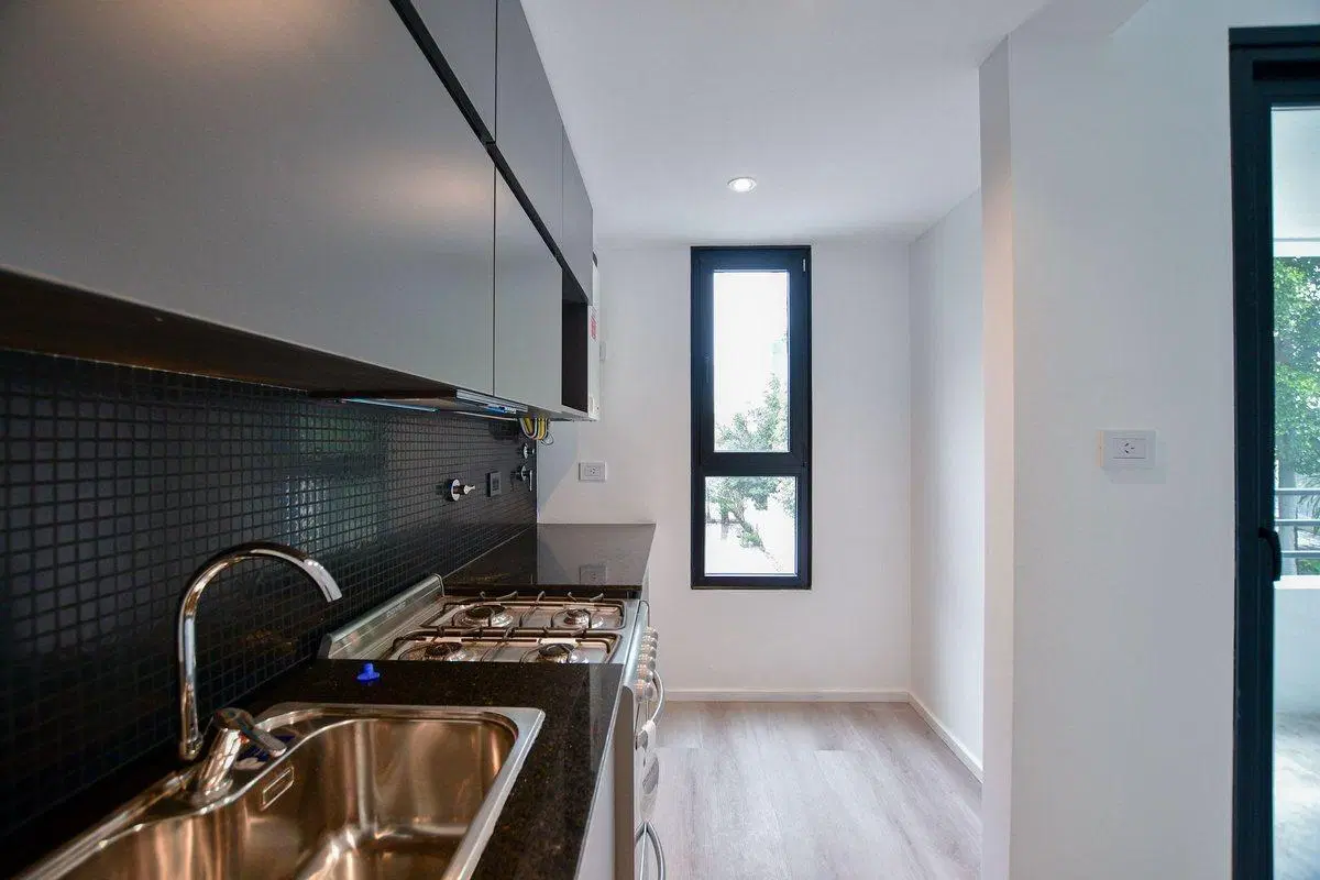 DEPARTAMENTO VENTA LA PLATA 1 DORMITORIO COCHERA 2
