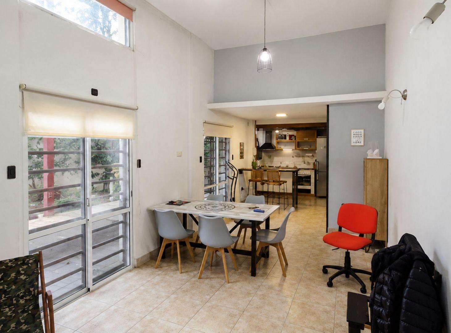 Foto de CASA EN VENTA LA PLATA 2 DORMITORIOS, imagen 1