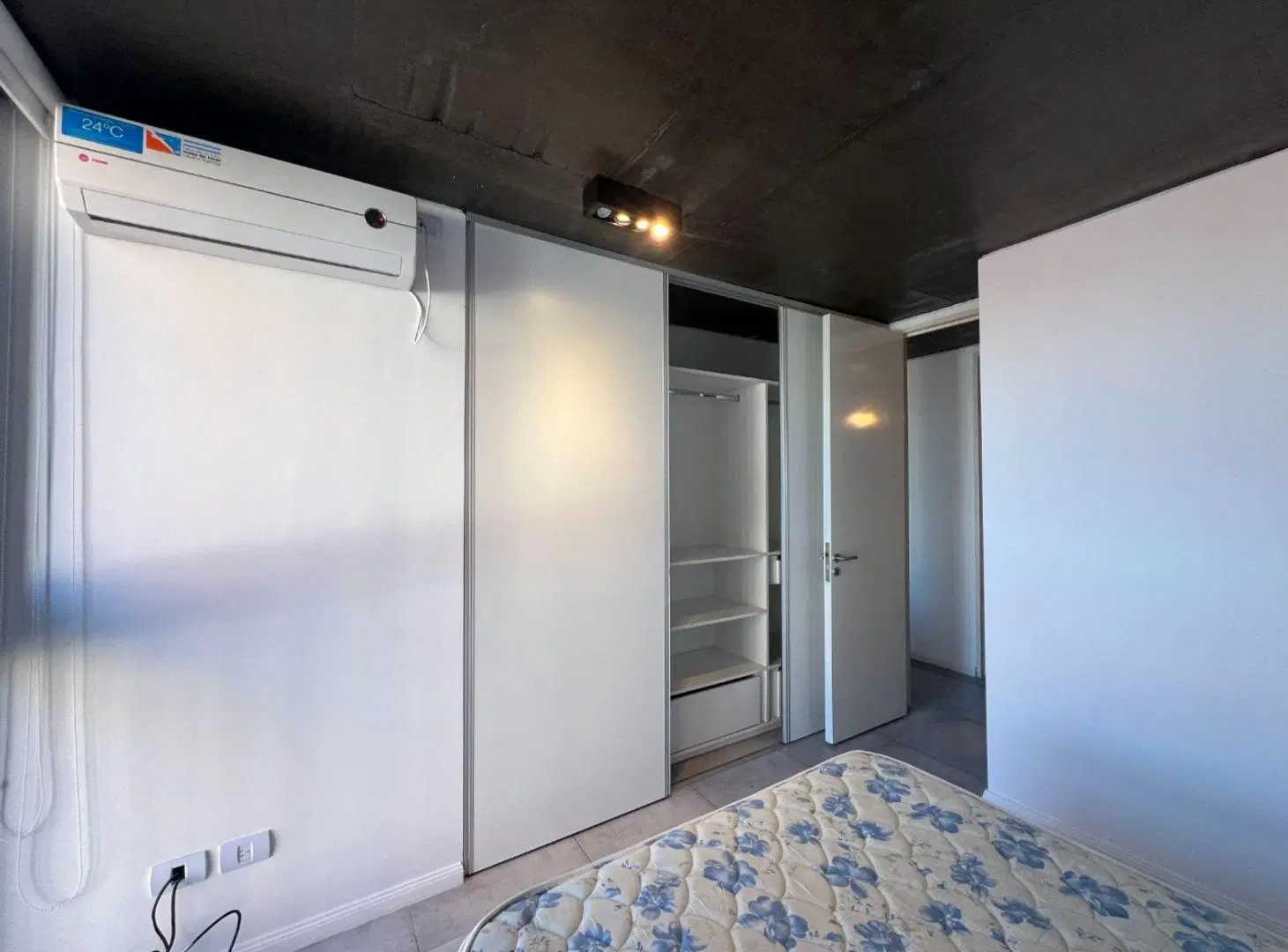 DEPARTAMENTO VENTA LA PLATA 2 DORMITORIOS COCHERA 3
