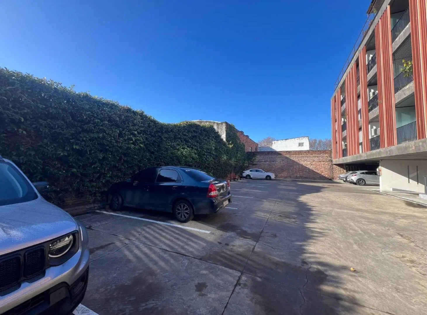 DEPARTAMENTO VENTA LA PLATA 2 DORMITORIOS COCHERA 4
