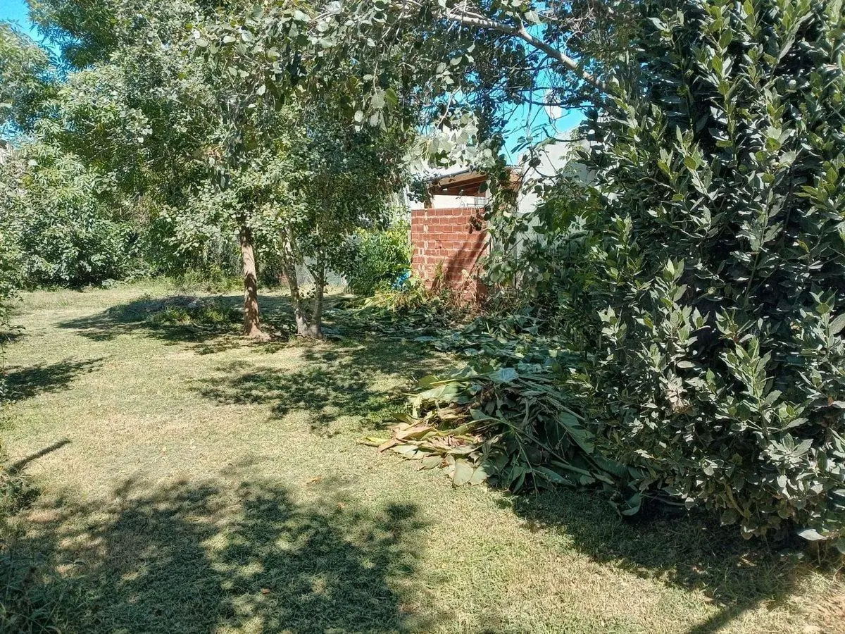 LOTE EN VENTA ARTURO SEGUI LA PLATA 10X30 2