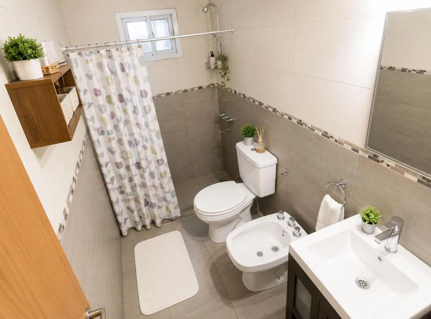 CASA EN VENTA RINGUELET 3 DORMITORIOS PARQUE 2