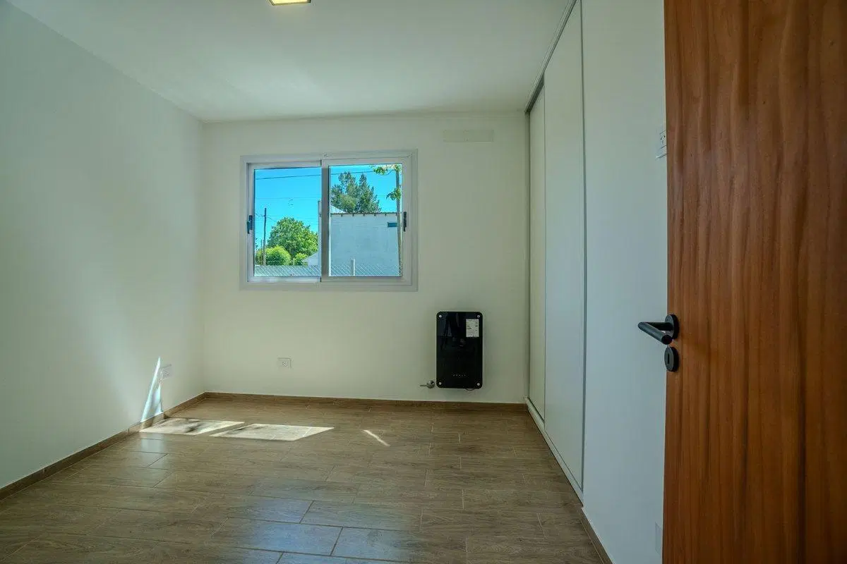Casa en venta City Bell. 3 dormitorios, a estrenar 4