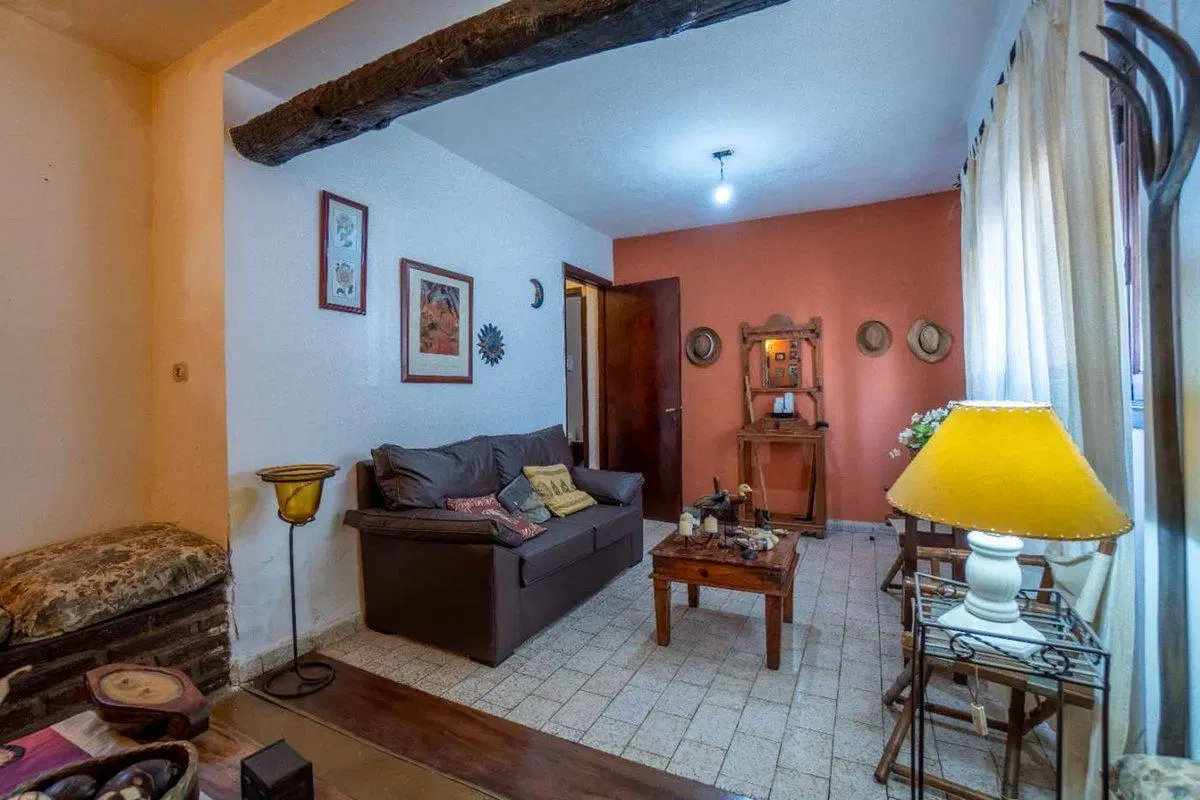 CASA Y DUPLEX EN VENTA LA PLATA POSIBLE APTO BANCO 5