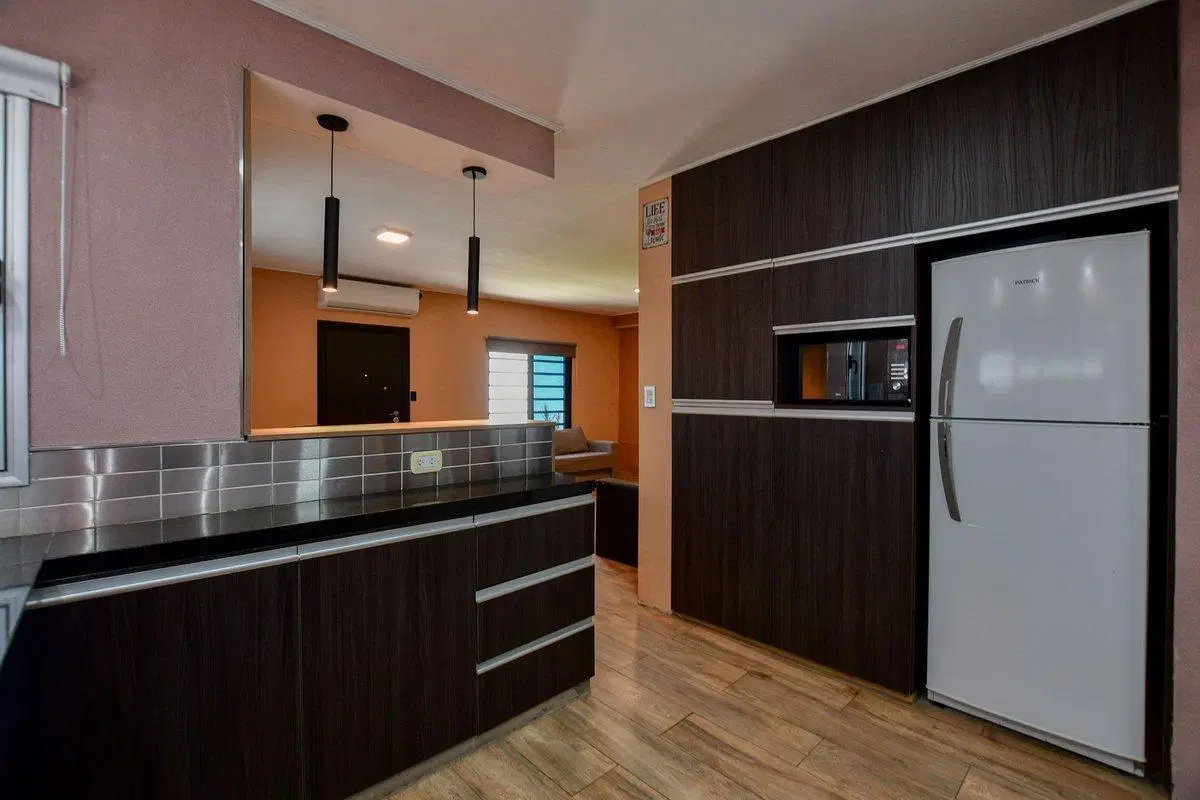 Casa en venta La Plata quincho, jardin y cochera 5