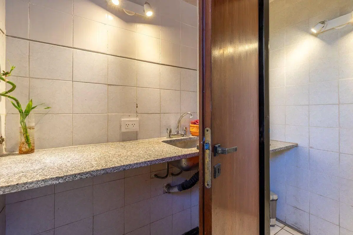 CASA EN VENTA LA PLATA 4 DORMITORIOS PILETA 5