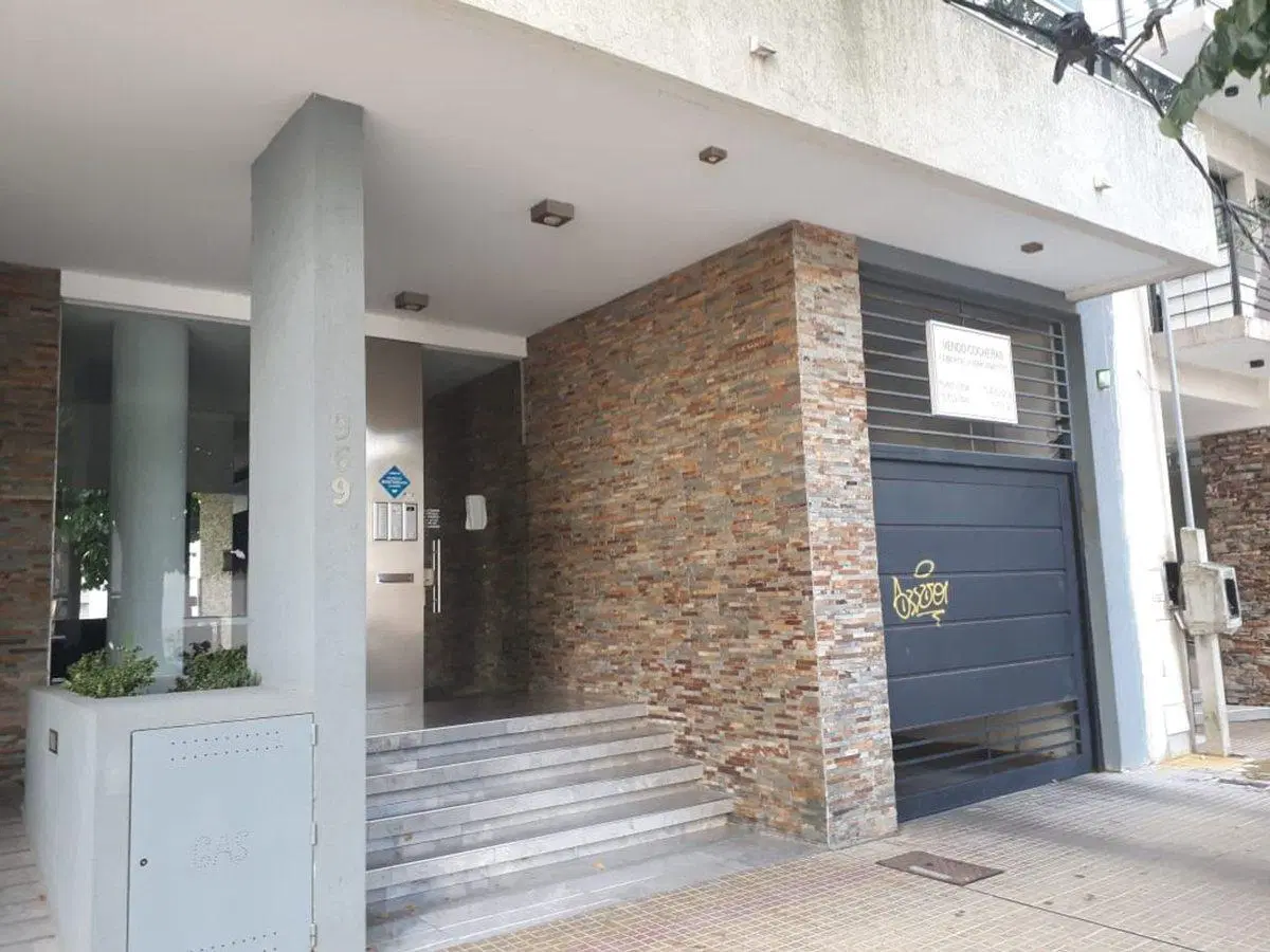 COCHERA EN VENTA LA PLATA 3