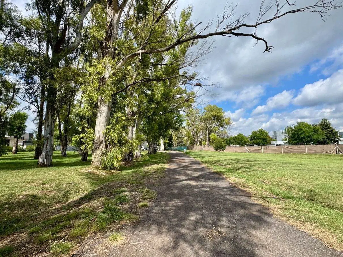 LOTE EN VENTA EN PUEBLO I 4