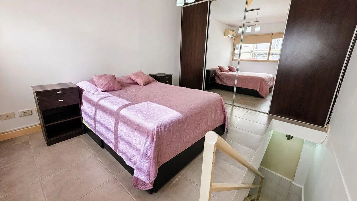 DEPARTAMENTO DÚPLEX EN VENTA FLORES 2 AMBIENTES 4