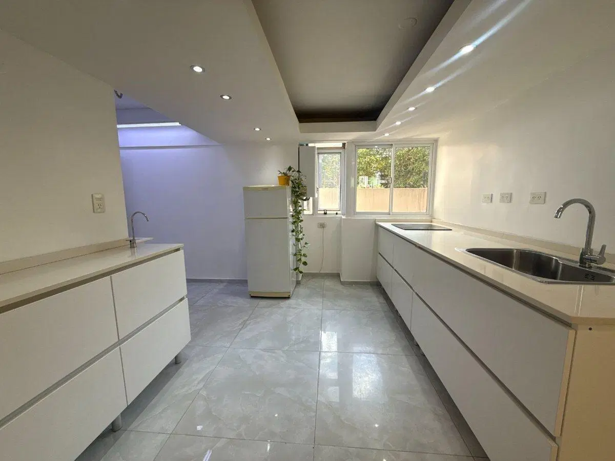 DEPARTAMENTO EN VENTA BOEDO CON COCHERA Y BAULERA 5