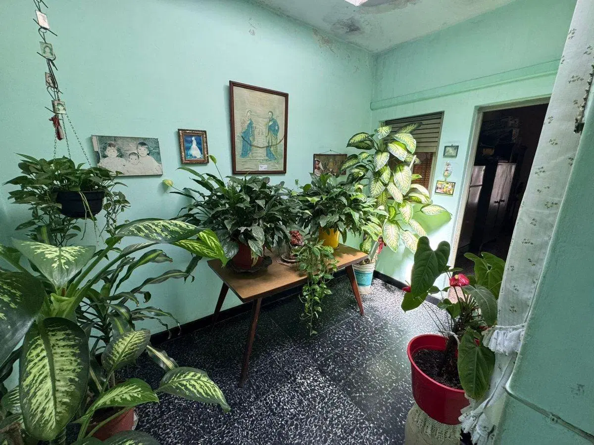 CASA EN VENTA QUILMES 8