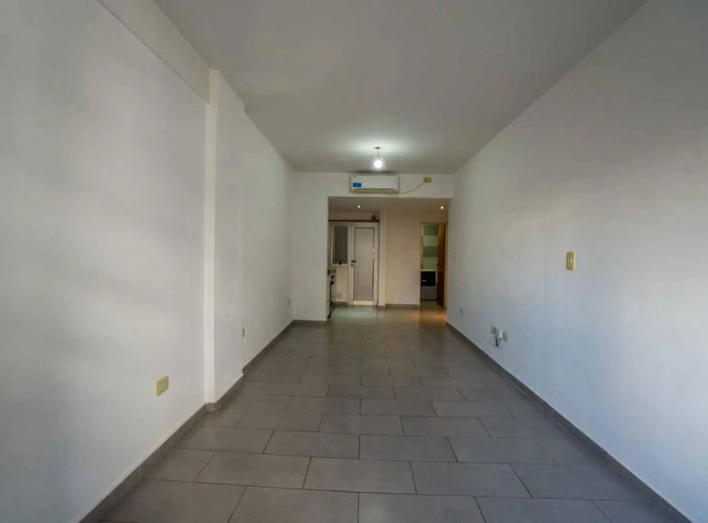 Departamento Venta La Plata Monoambiente Al Frente 4