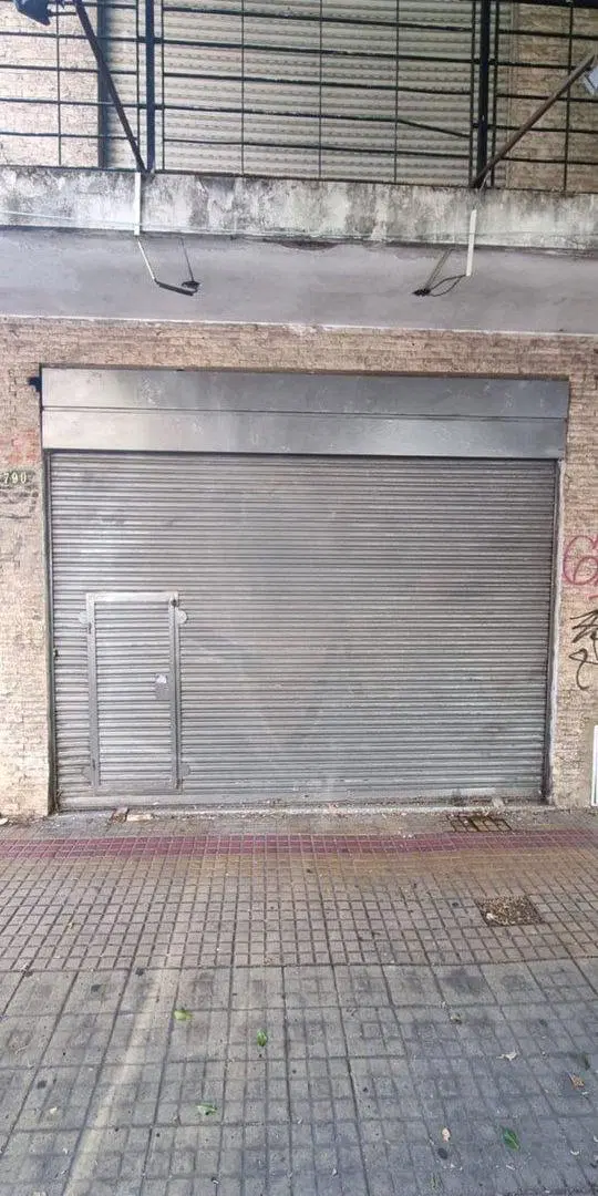 LOCAL EN VENTA LA PLATA ZONA CENTRICA 2