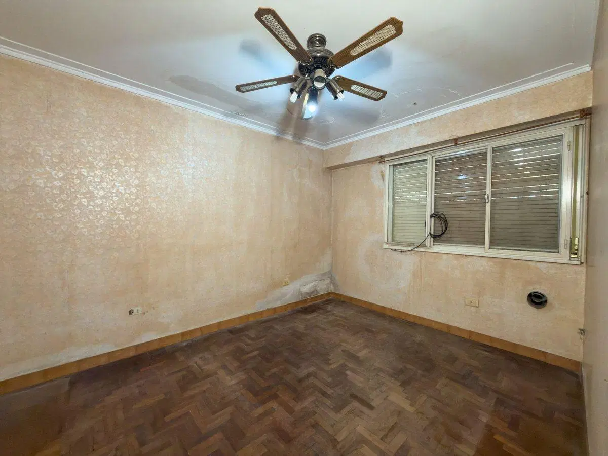 CASA EN VENTA LA PLATA 2 DORMITORIOS 5