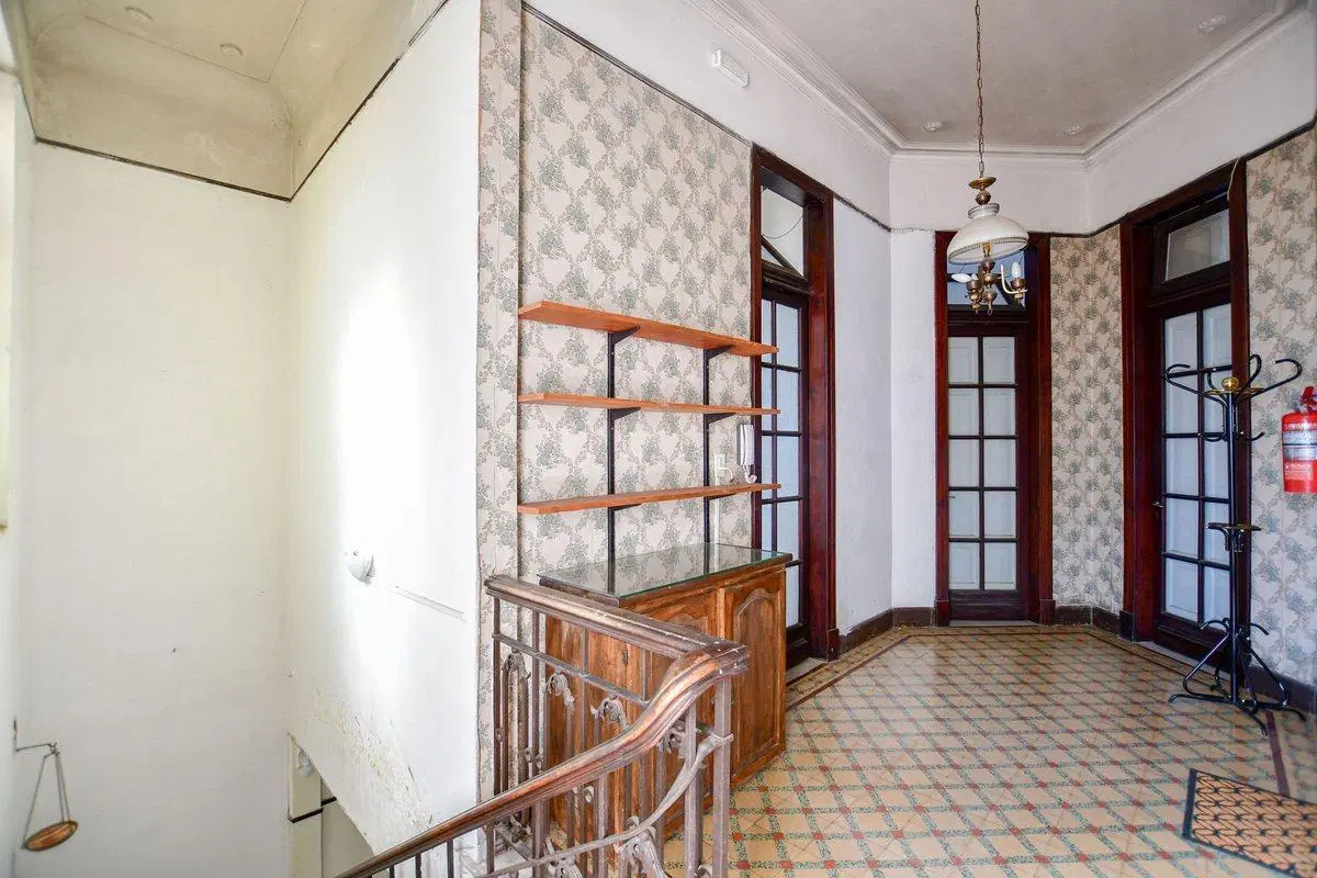 CASONA EN VENTA LA PLATA APTO COMERCIAL 5