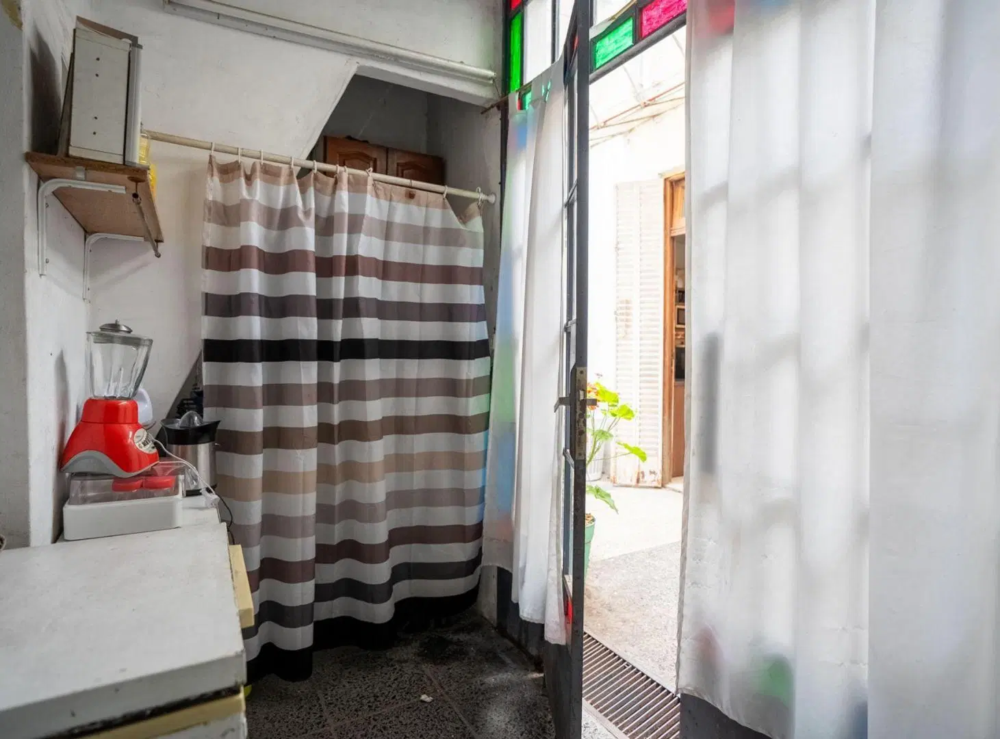 CASA EN VENTA LA PLATA DESTINO COMERCIAL 2